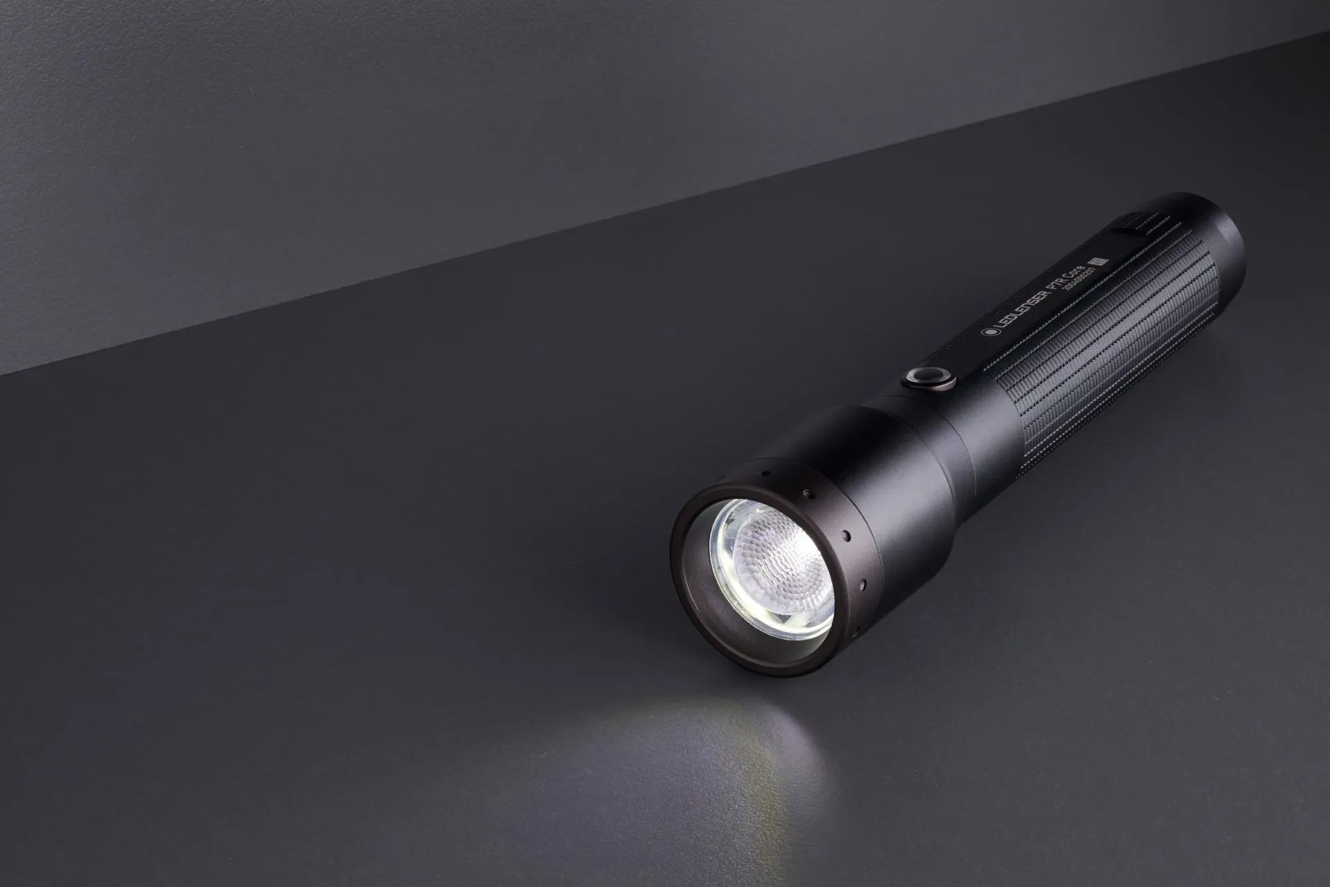 Ledlenser P7R Core - flashlight