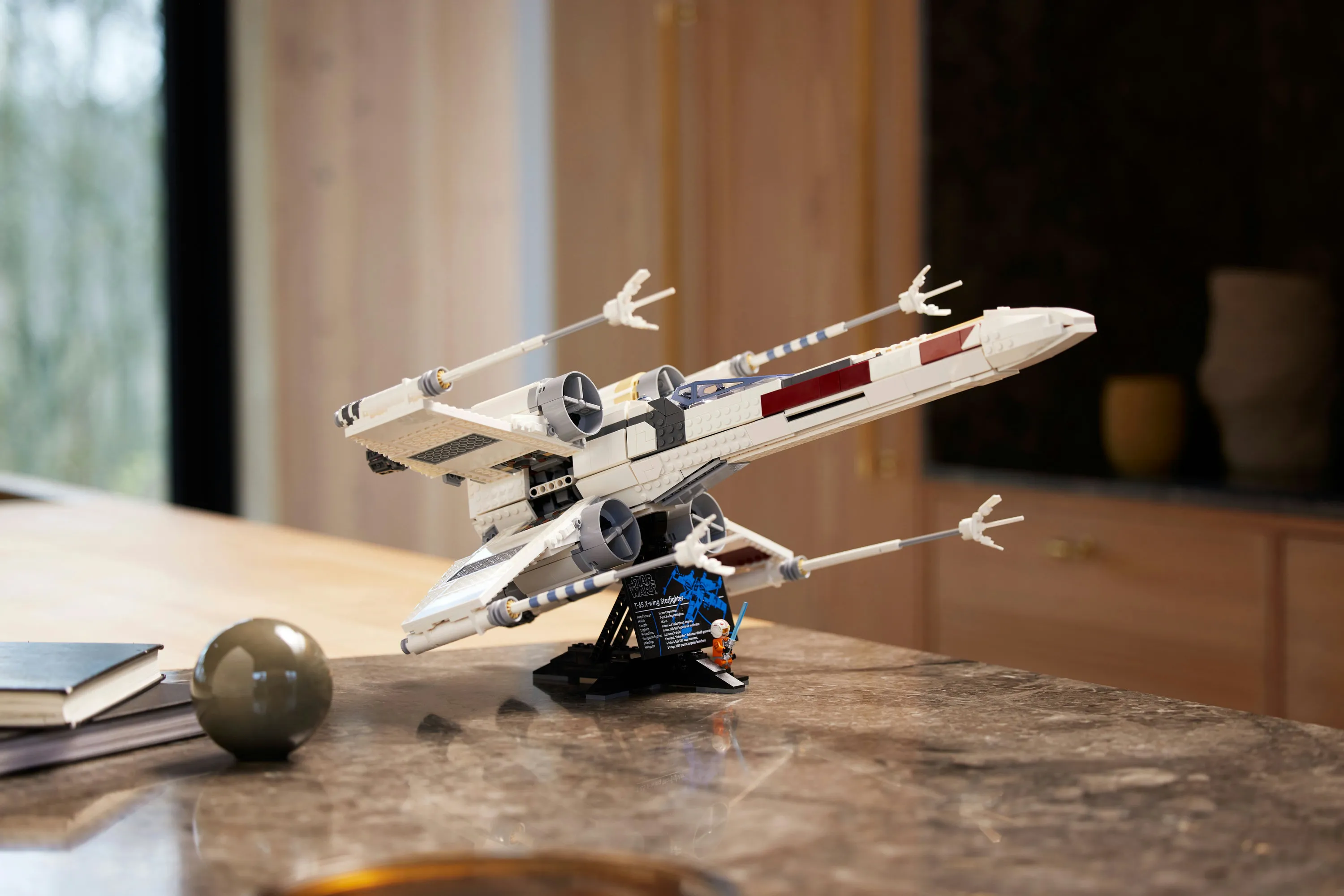 LEGO Star Wars X-Wing Starfighter 75355