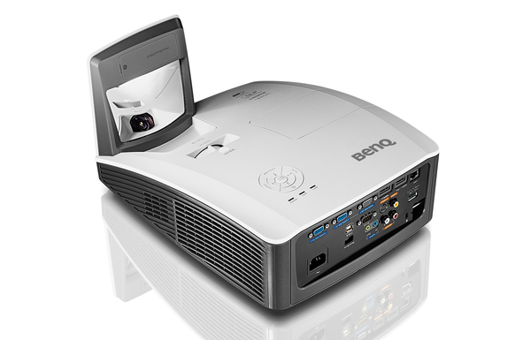 BENQ MX854UST DLP UltraShort projector 3.500 ANSILumens XGA 1.024x768 10.000:1 RJ45 2xHDMI/MHL USB RS232 4:3 analog 2x10W white