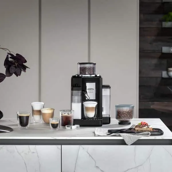 DeLonghi Rivelia EXAM440.55.B helautomatisk espressomaskin, svart