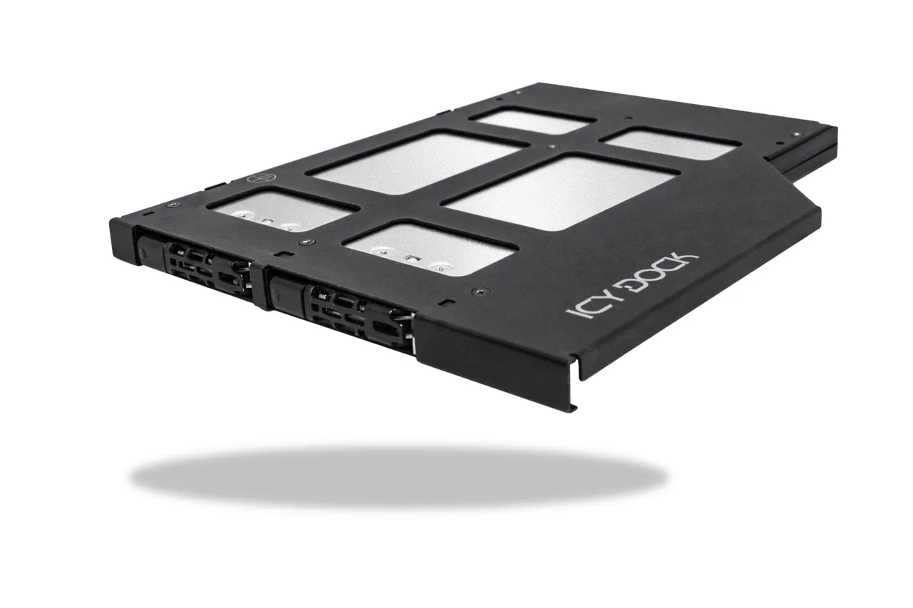 ICY DOCK 2x M.2 NVME SSD to 2x Oculink (SFF-8612) 9.5mm Ultra Slim Mob
