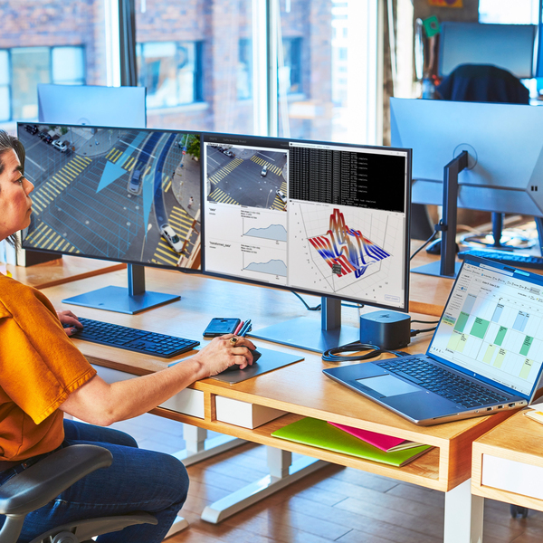 HP ZBook Fury 16 G10 16" i9-13950HX, 64 Gt, 2,51 TB SSD, Win 11 Pro -kannettava, Hopea