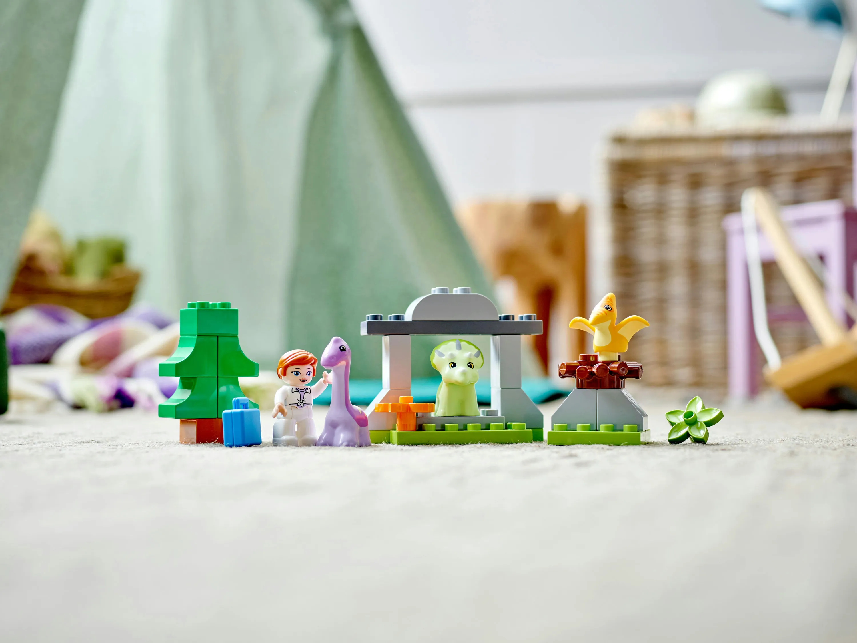 Lego Duplo Dinosaur Nursery 10938