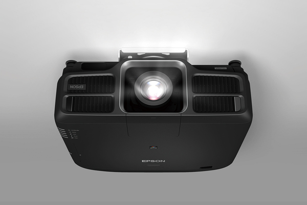 EPSON EB-L1755U 3LCD WUXGA Laser installations projector 1920x1200 16:10 15000 lumen 2500000:1 contrast black