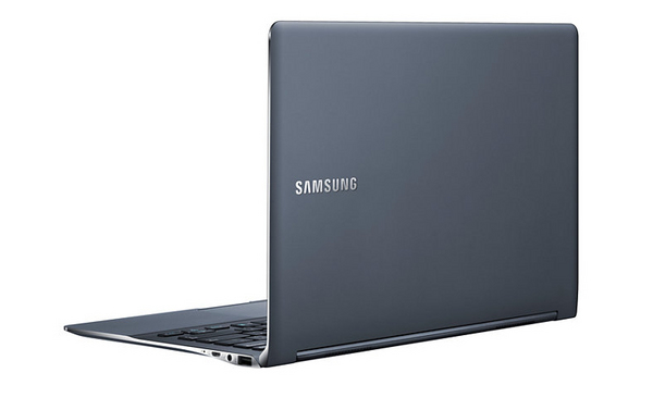 NP900X3C/i5-3317UM 4GB 128GB 13.3" W8P