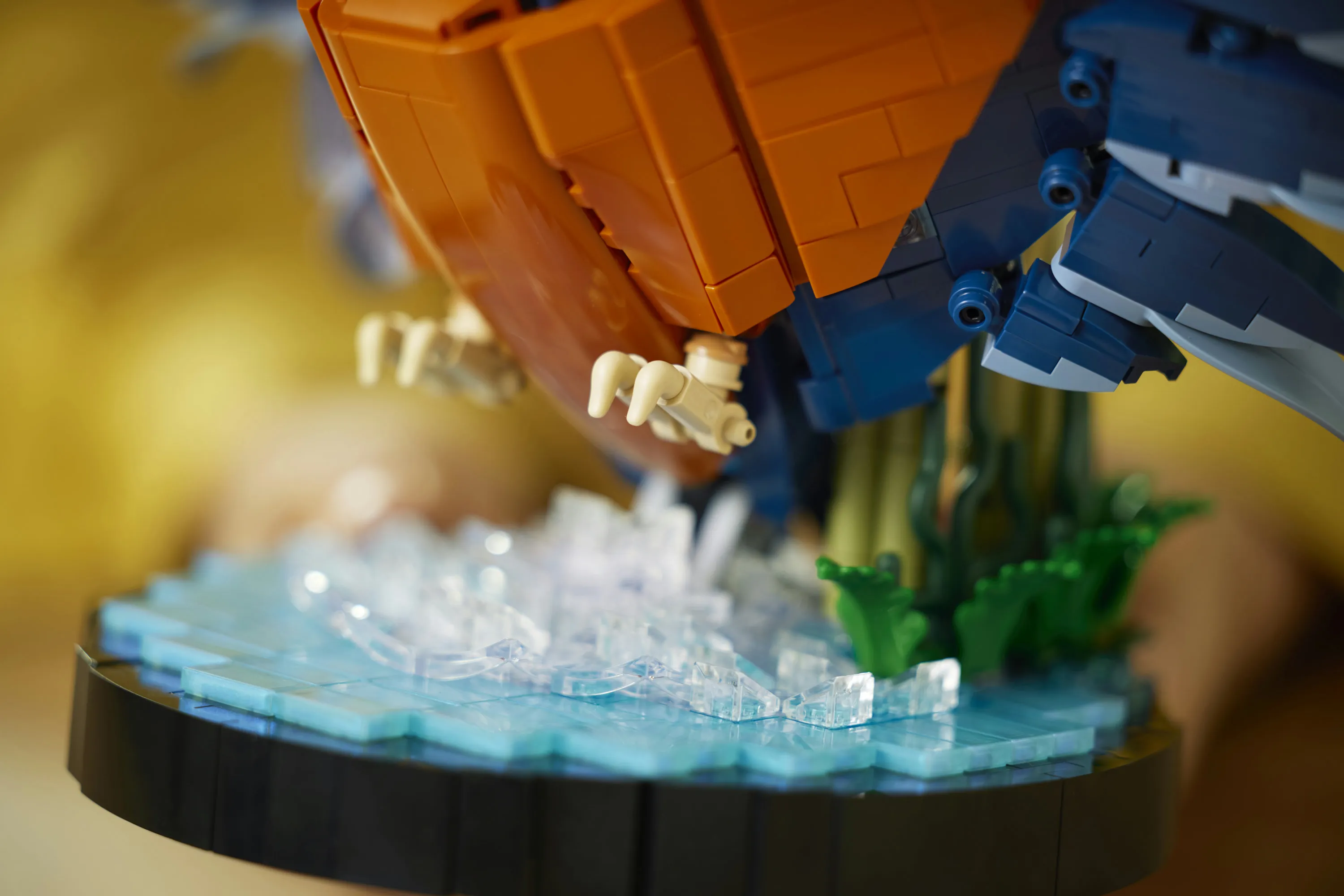 LEGO Icons Kingfisher 10331