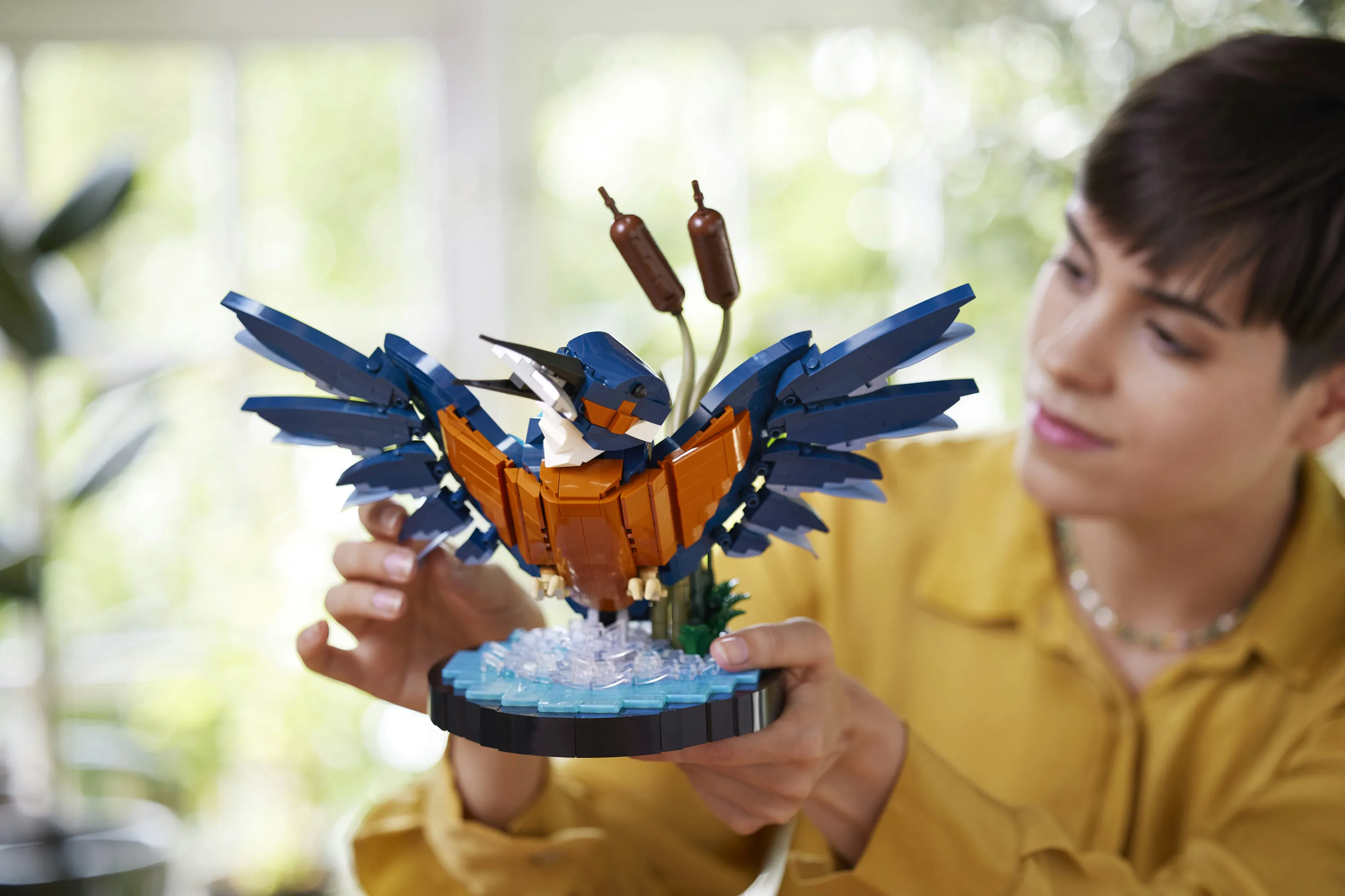 LEGO Icons Kingfisher 10331