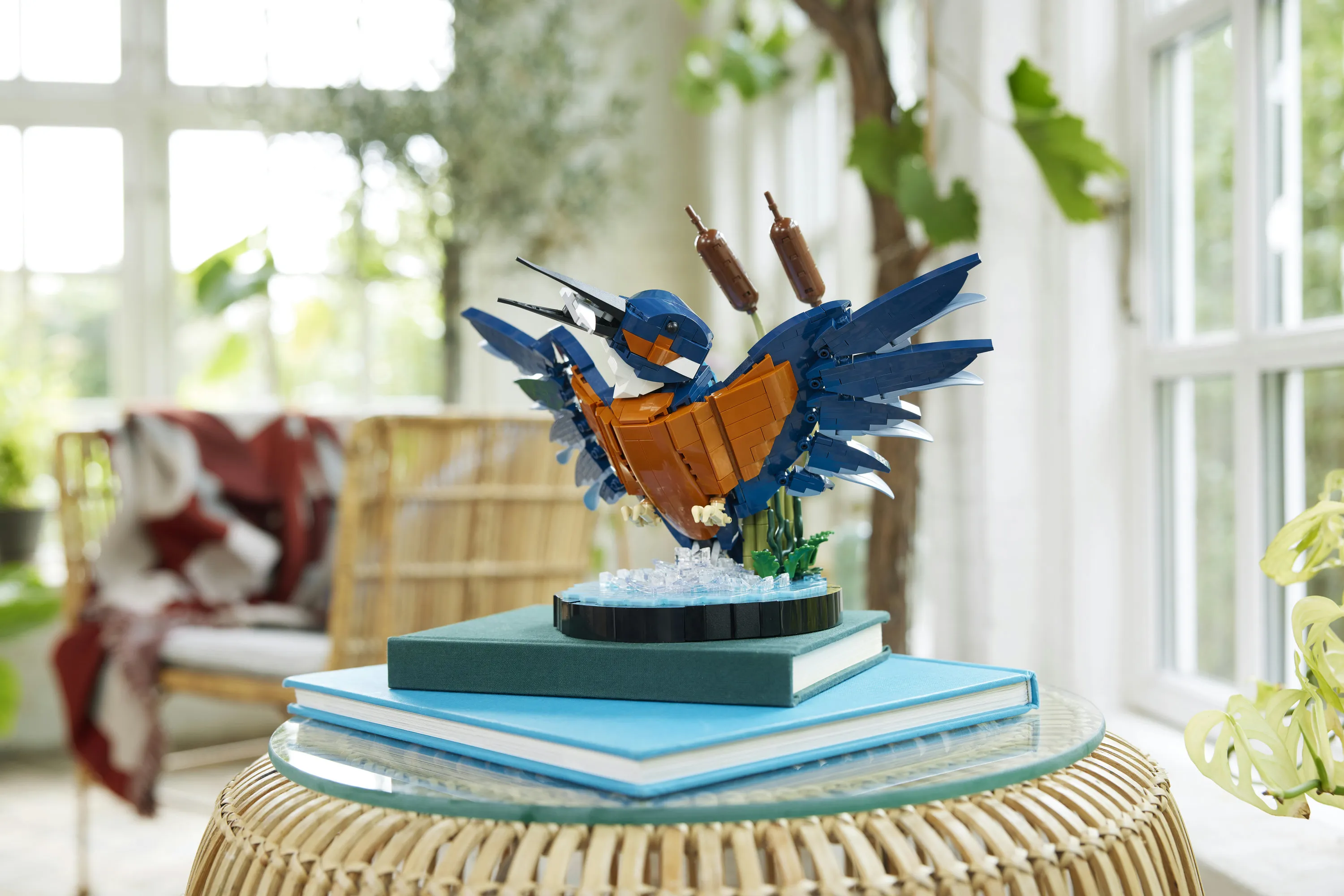 LEGO Icons Kingfisher 10331