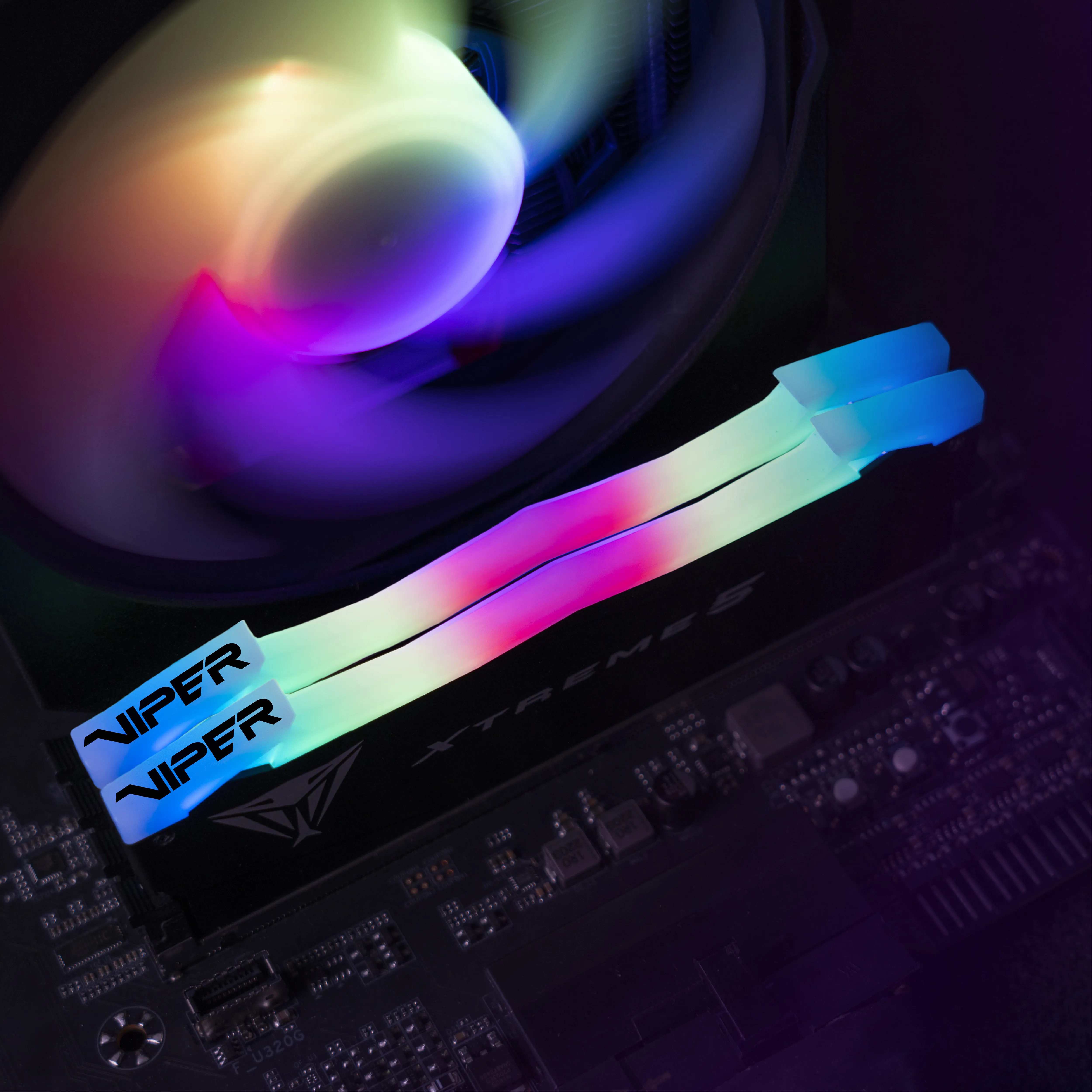 Patriot Viper Xtreme5 RGB 48 Gt (2 x 24 GB) DDR5 7600 MHz, CL36 -muisti