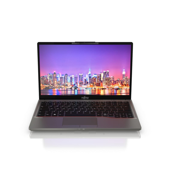 【Windows11】FUJITSUテレビ付Core i7 16GB Fujitsu 13.3