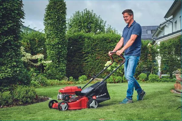 Einhell GC-PM -Itsevet&auml;v&auml; ruohonleikkuri, bensiinik&auml;ytt&ouml;inen 40/2