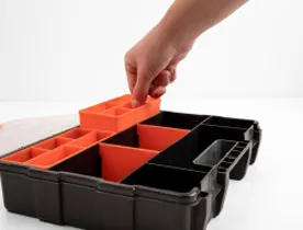 Delock Sorting box with 21 compartments 290 x 220 x 60 mm orange / bla
