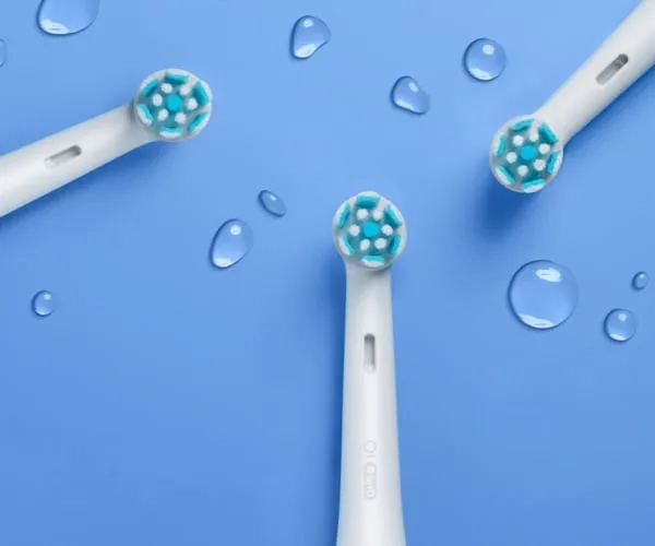 Oral-B iO Series - brush head, 2 pcs
