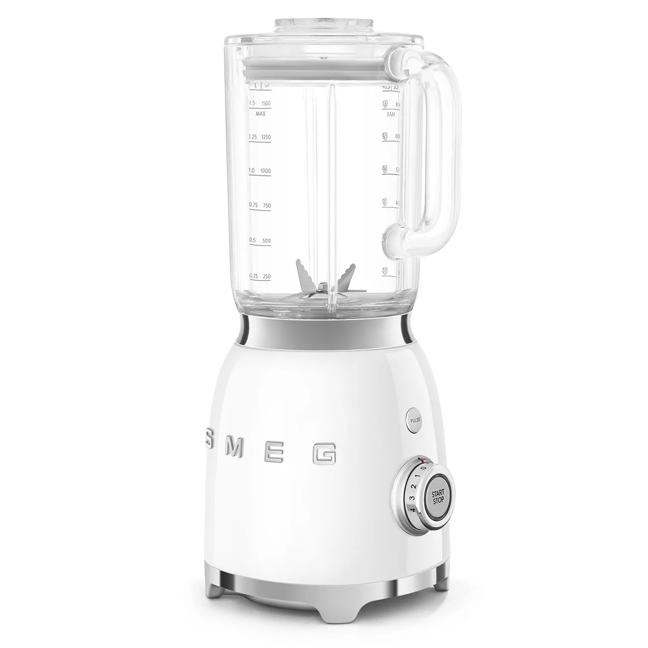 Smeg 50's Style BLF03WHEU 800 W 1,5 l -tehosekoitin, valkoinen