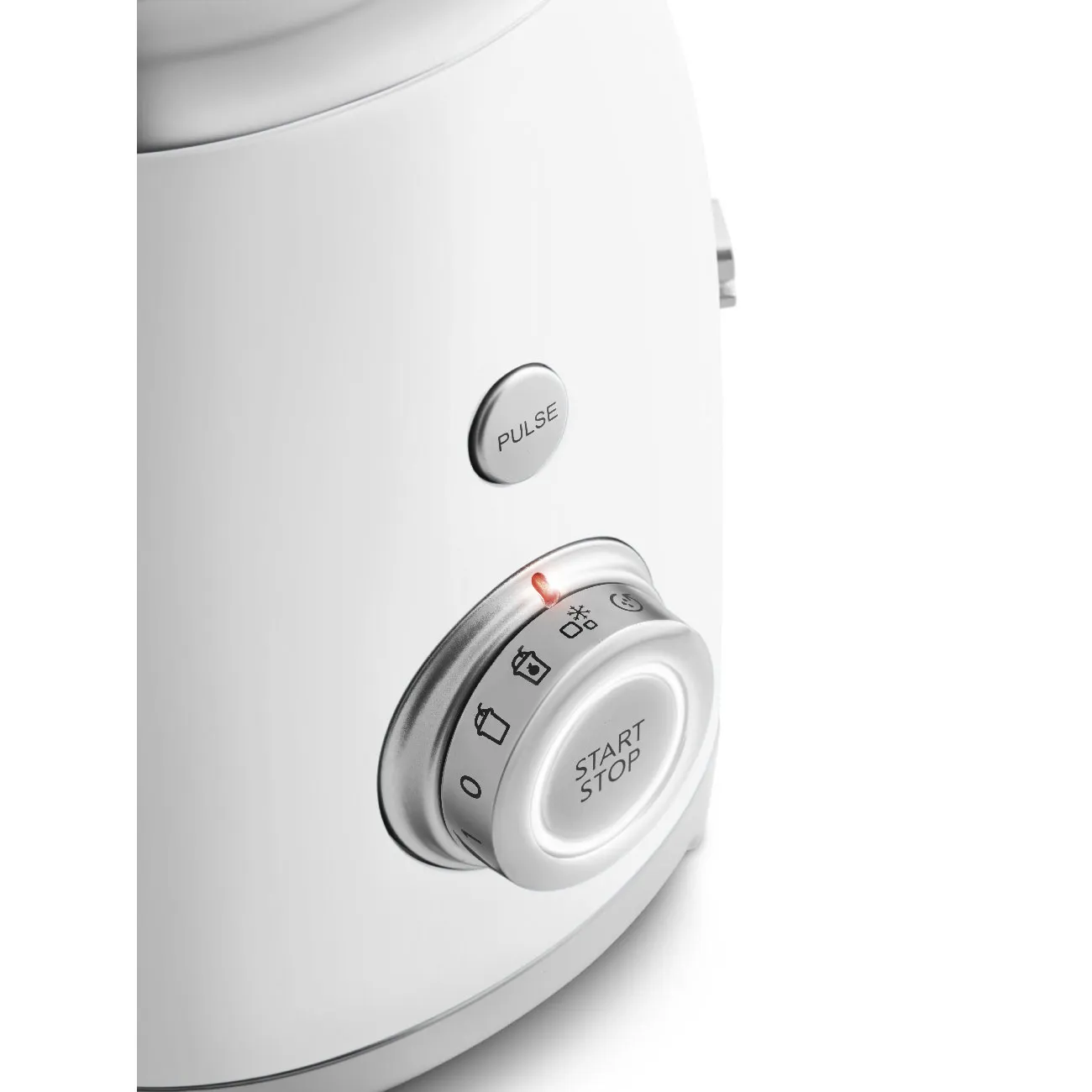 Smeg 50's Style BLF03WHEU 800 W 1,5 l -tehosekoitin, valkoinen