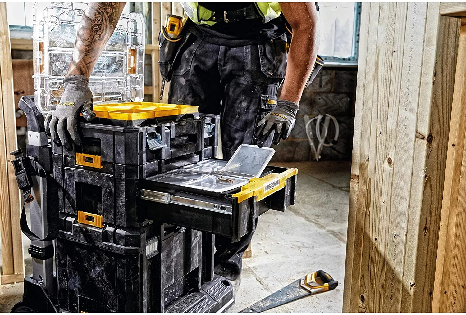 DeWALT TSTAK III - kova kotelo ty&ouml;kalusarjalle