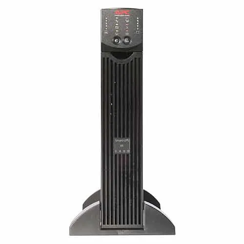 APC Smart-UPS RT XLI 1000VA/700W On-Line Tower USB/Serial. Varakäyntiaika max kuormalla 10,2 min ja 50% kuormalla 24 min. Tulo 1-vaihe 230V IEC C14. Lähtö: 1-va