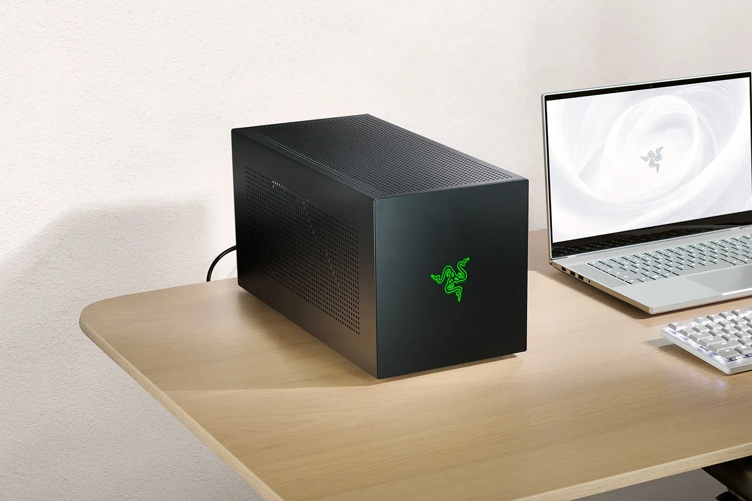 Razer Core X V2 w/o PSU -grafiikkakotelo
