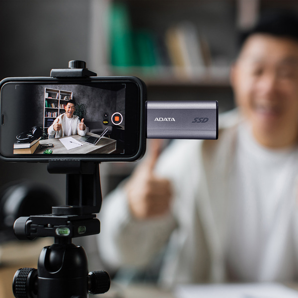 A-DATA SC750 1TB External SSD with USB 3.2 Gen 2 (USB-C), Portable, for console gaming, Black Titanium