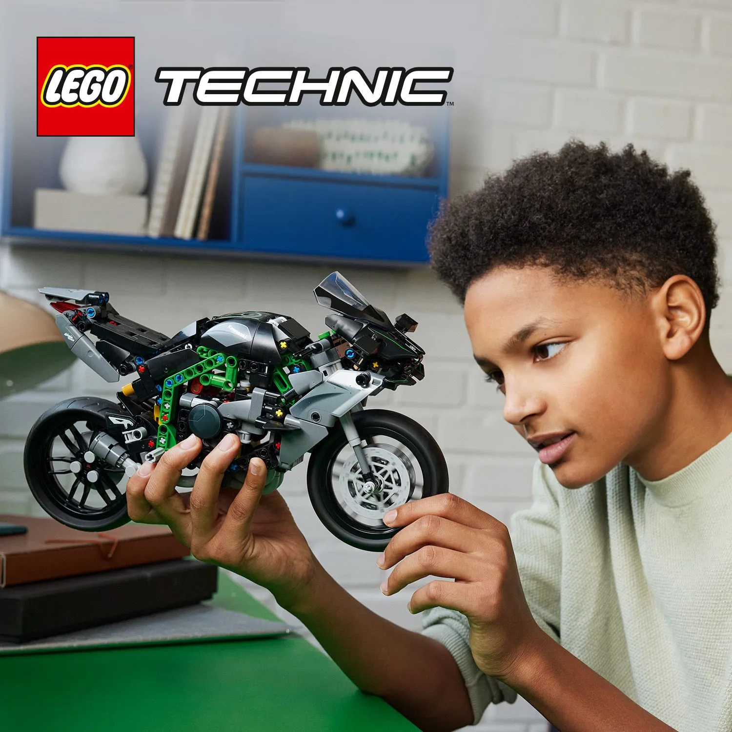 LEGO Technic Kawasaki Ninja H2R Motorcycle 42170