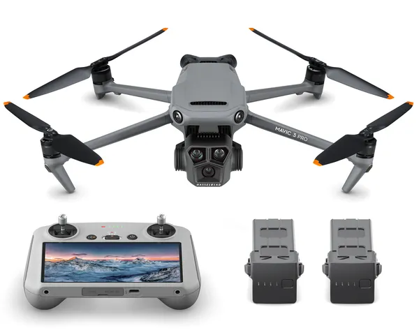 DJI Mavic 3 Pro Fly More Combo - quadcopter (with RC1 Controller)