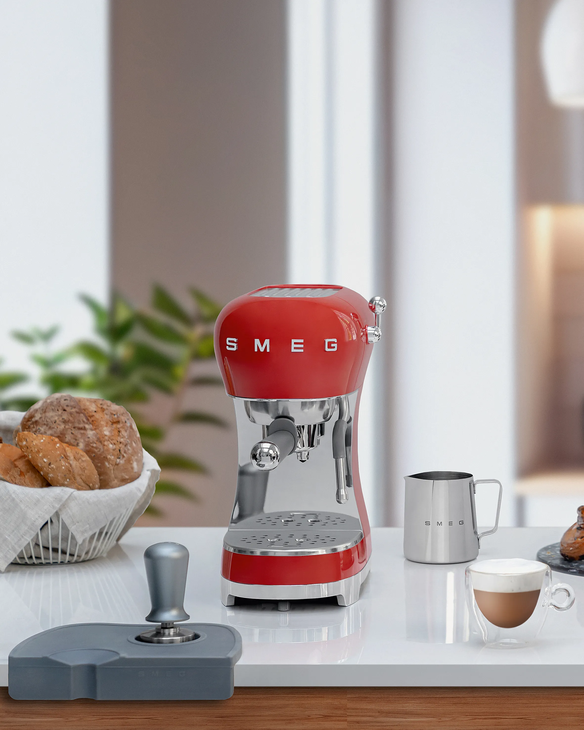 Smeg 50's Style ECF02RDEU - espresso machine, Red