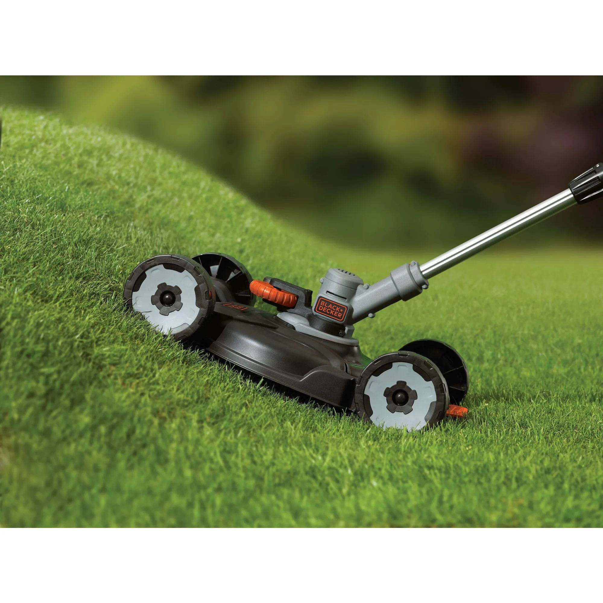 Black&amp;Decker STC1820CM-QW - batteridriven gr&auml;strimmer
