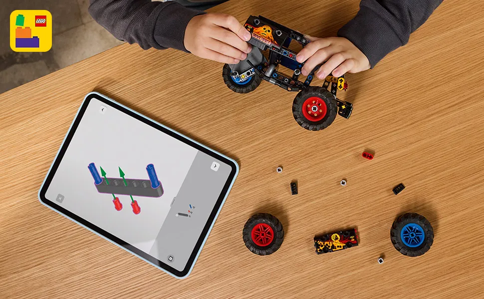 LEGO Technic Monster Jam Grave Digger Fire and Ice 42219