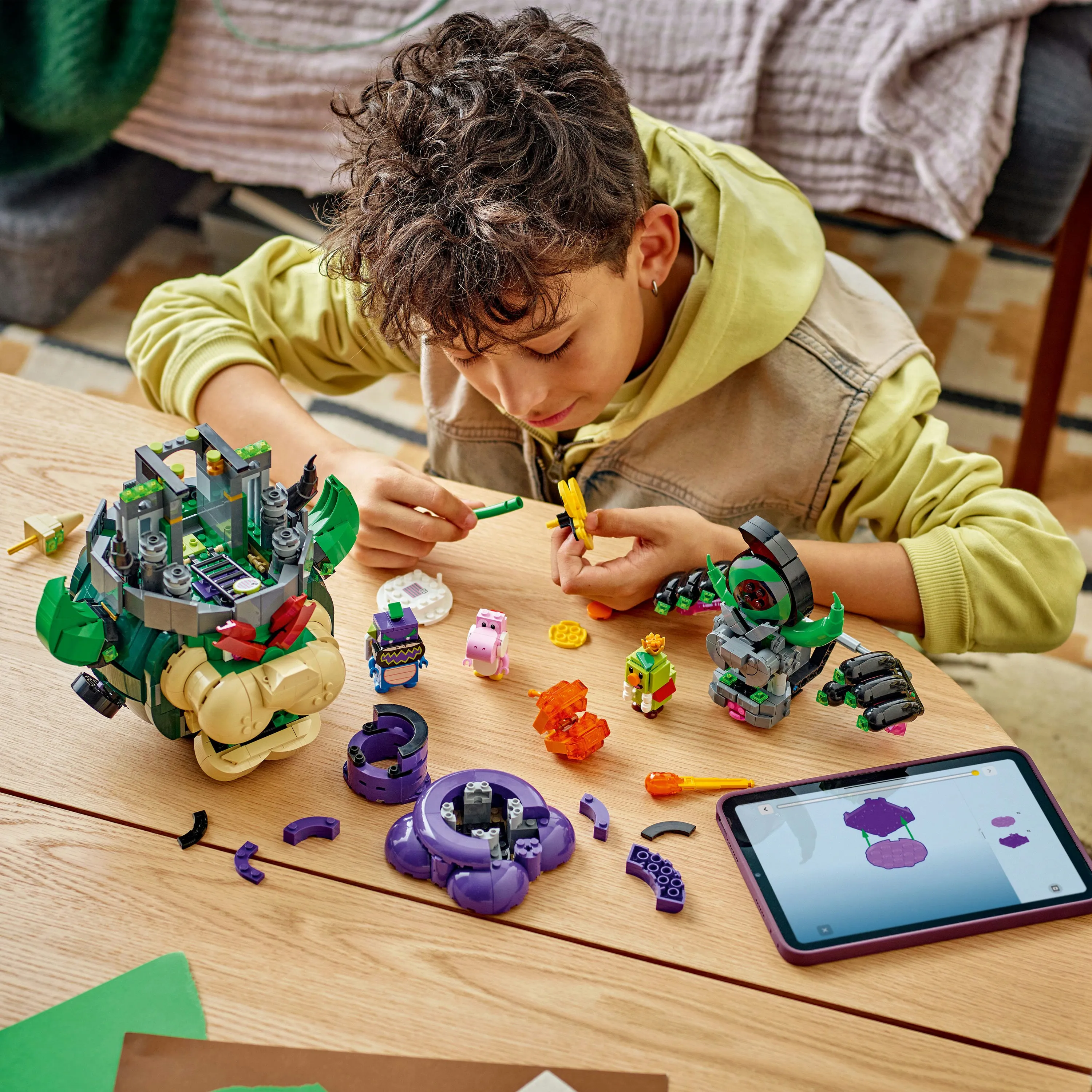 LEGO Super Mario Prince Florian ja Castle Bowser 72042