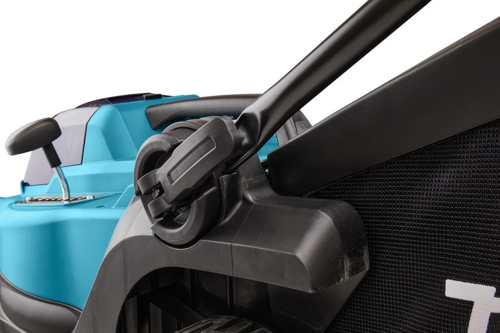 Makita DLM330RT LXT Batteridriven gr&auml;sklippare 18 V 5,0 Ah 33 cm