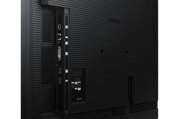 Samsung 55" UHD, 16:9, QB55R 350nits