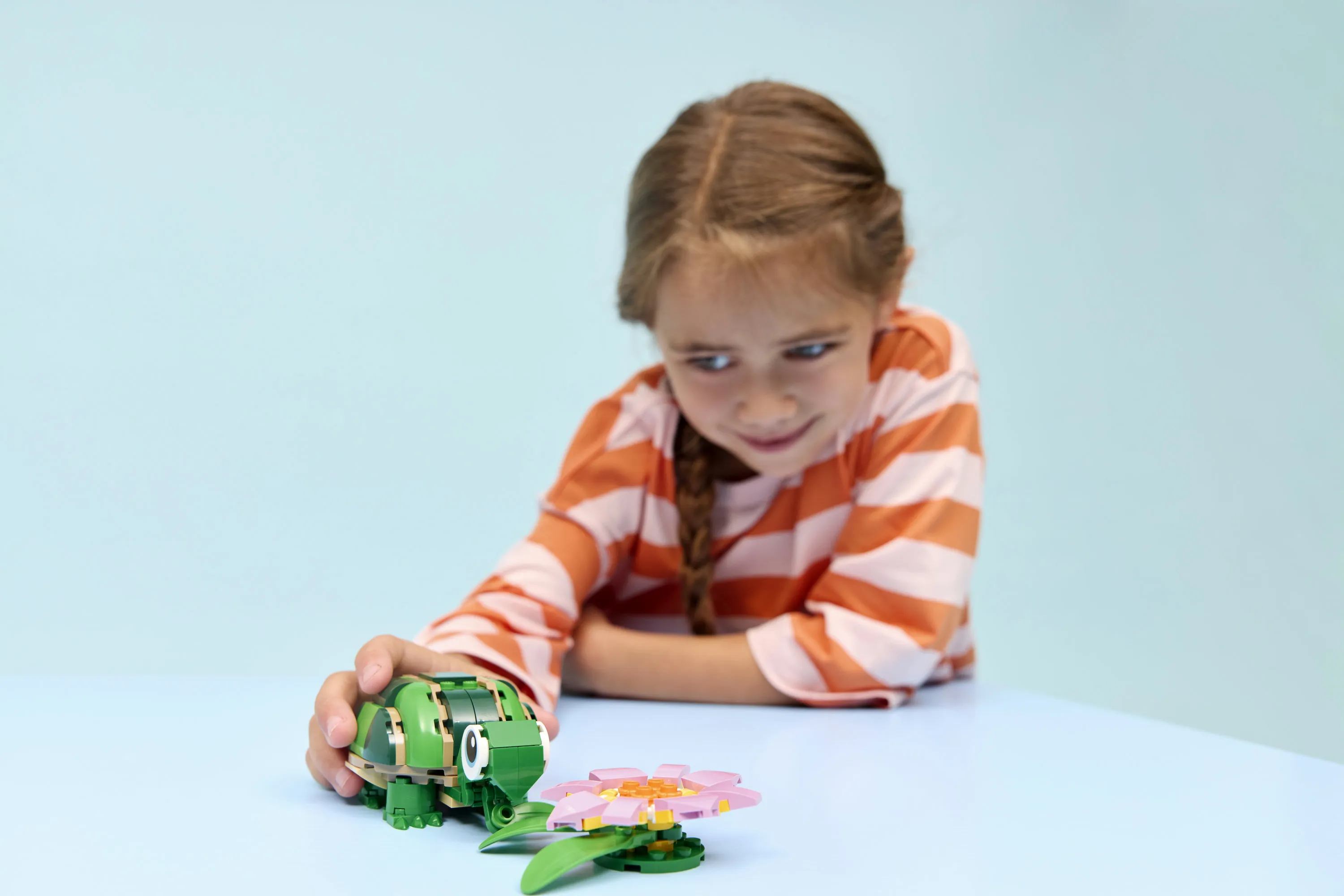 LEGO Creator Sk&ouml;ldpadda och n&auml;ckros 31377