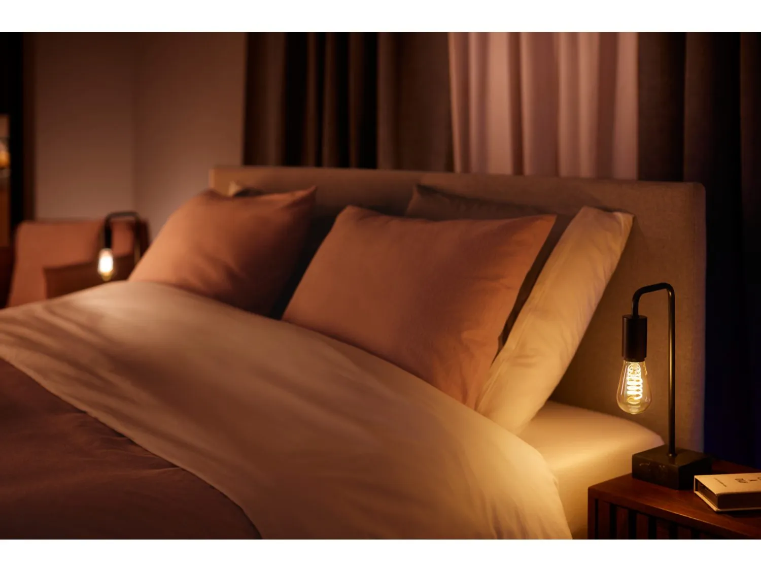 Philips Hue ST64, E27 - smart ljusk&auml;lla