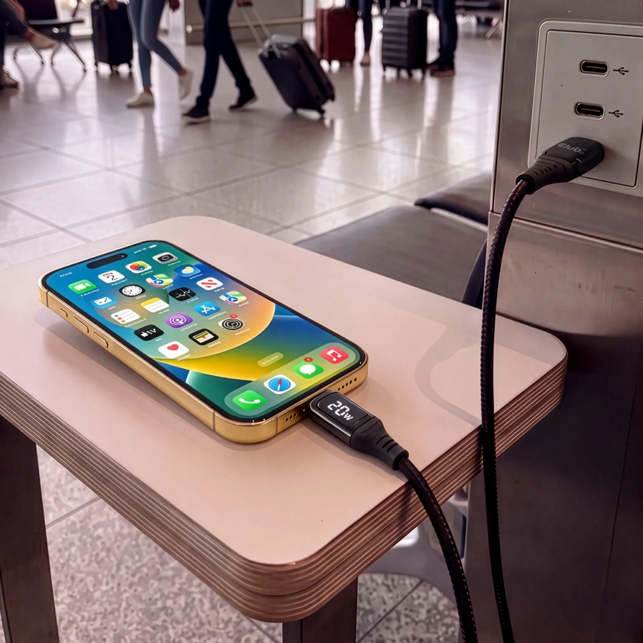 Club 3D CAC-2508 USB-C -kaapeli, 240 W, 2 m, musta