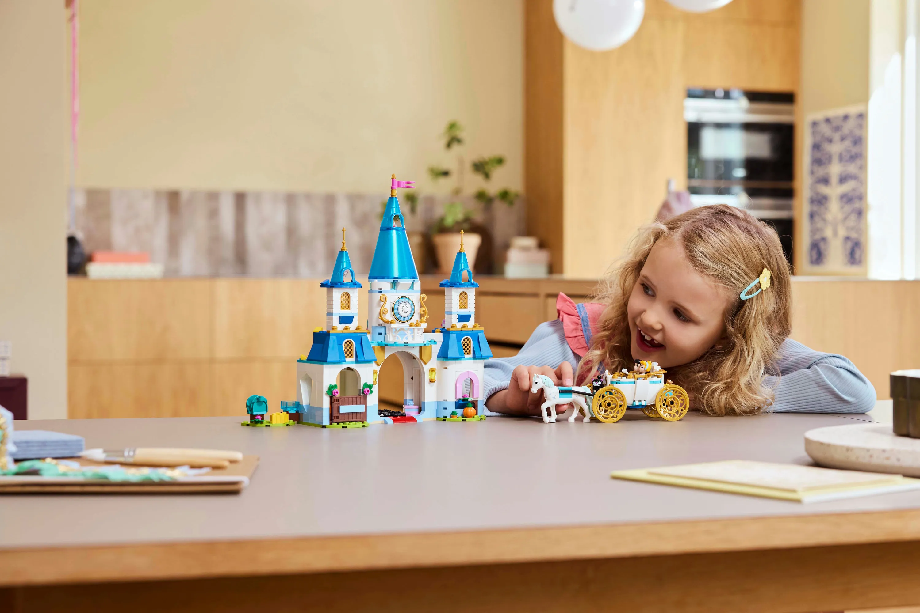 LEGO Disney Princess Cinderella's Castle and Horse Carriage 43275