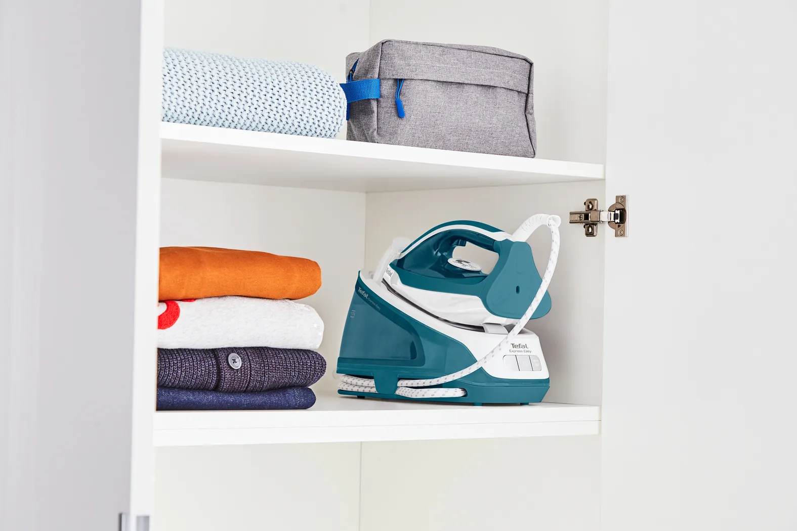 Tefal Express Easy SV - steam ironing station