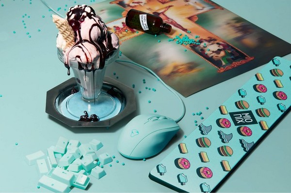 Mionix Long Pad Ice Cream