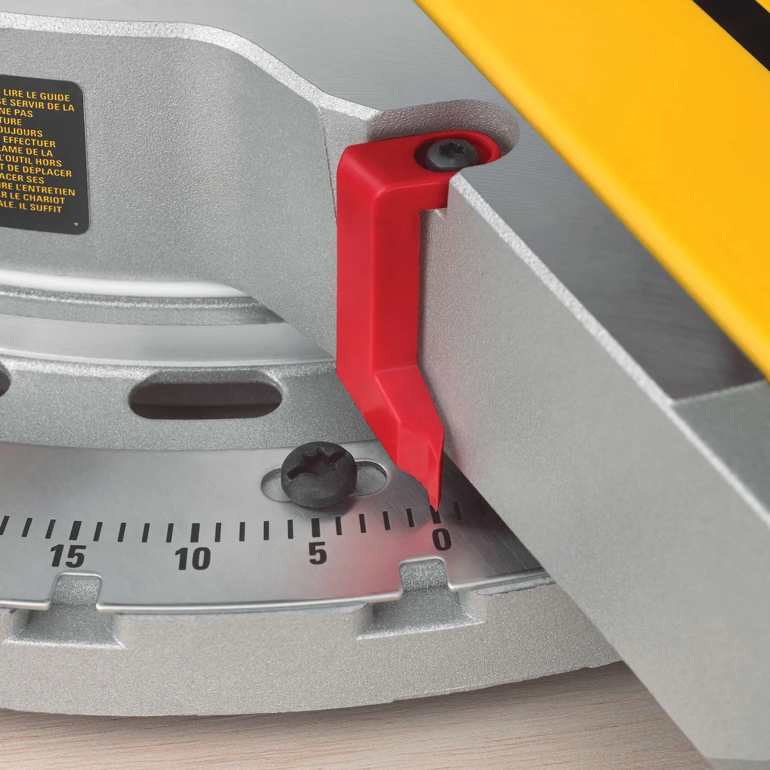 DeWALT DWS780-QS - Gering saw