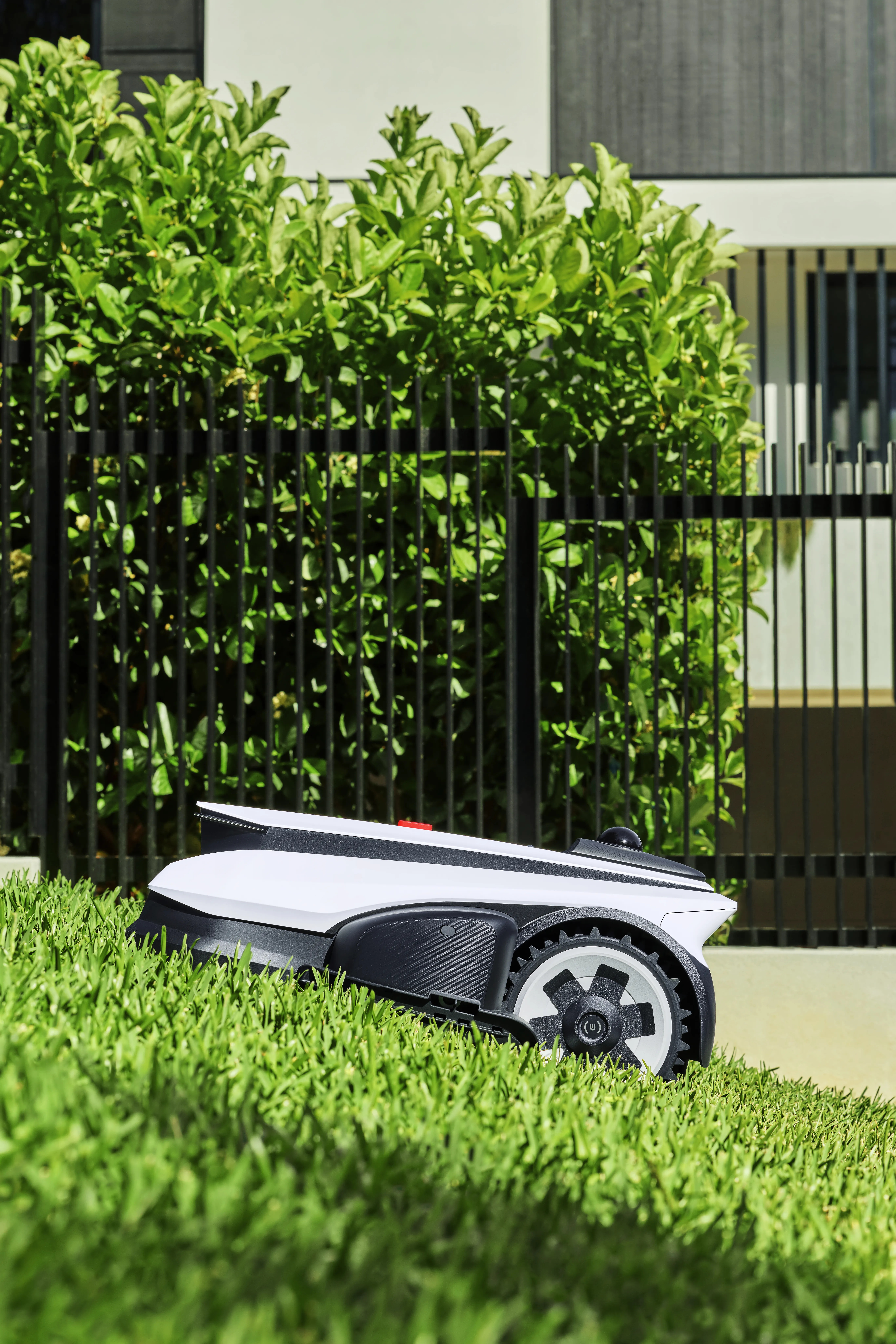 ECOVACS GOAT A1600 LiDAR PRO, Wi-Fi, 1600 m&sup2; robotgr&auml;sklippare