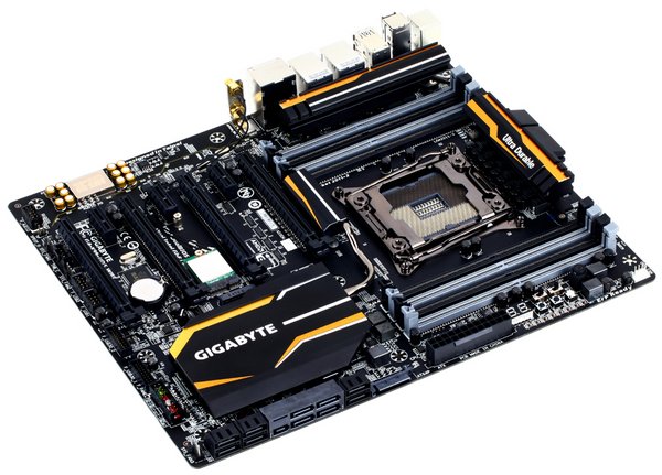 Gigabyte X99-UD5, ATX moderkort