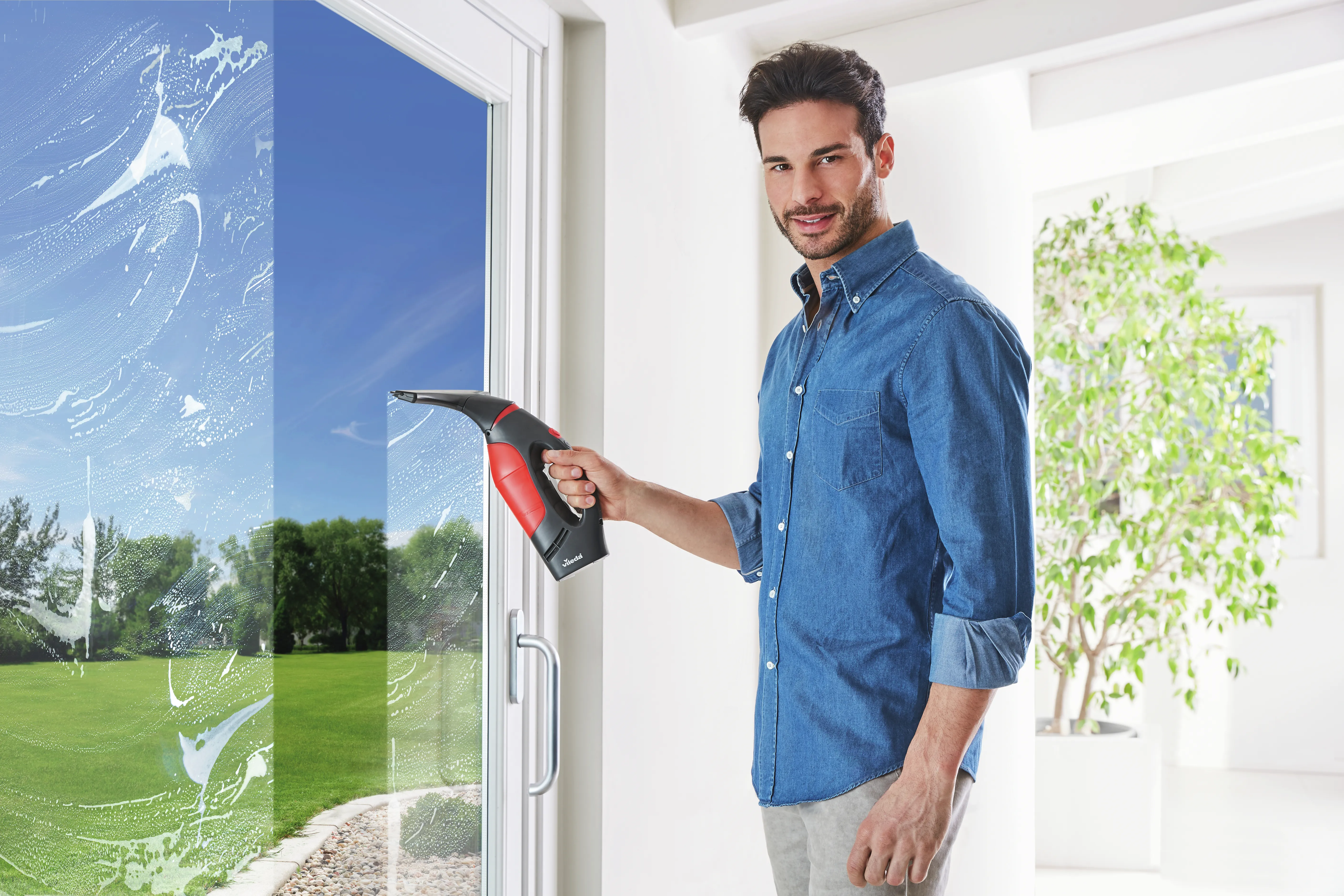 Vileda Windomatic Power - window cleaner