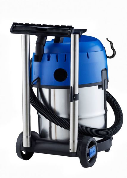 Nilfisk Multi II 22 INOX 22L 1200W -m&auml;rk&auml;-kuivaimuri, sininen, ruostumaton ter&auml;s