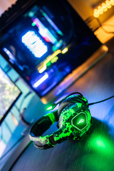 SUREFIRE Skirmish Gaming Headset, Green/Black
