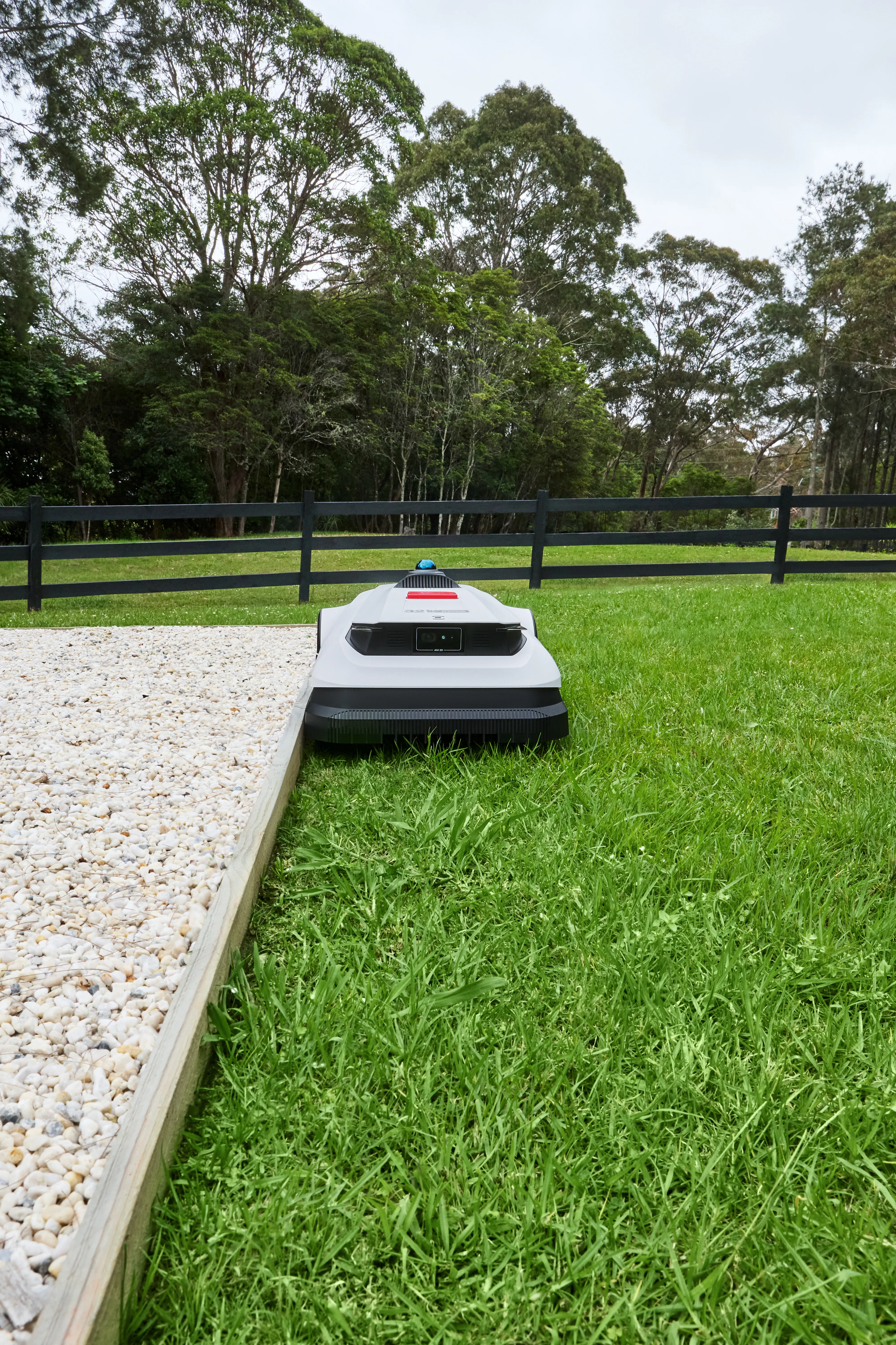 ECOVACS GOATA1-3000, LiDAR, 3000 m&sup2; robotgr&auml;sklippare