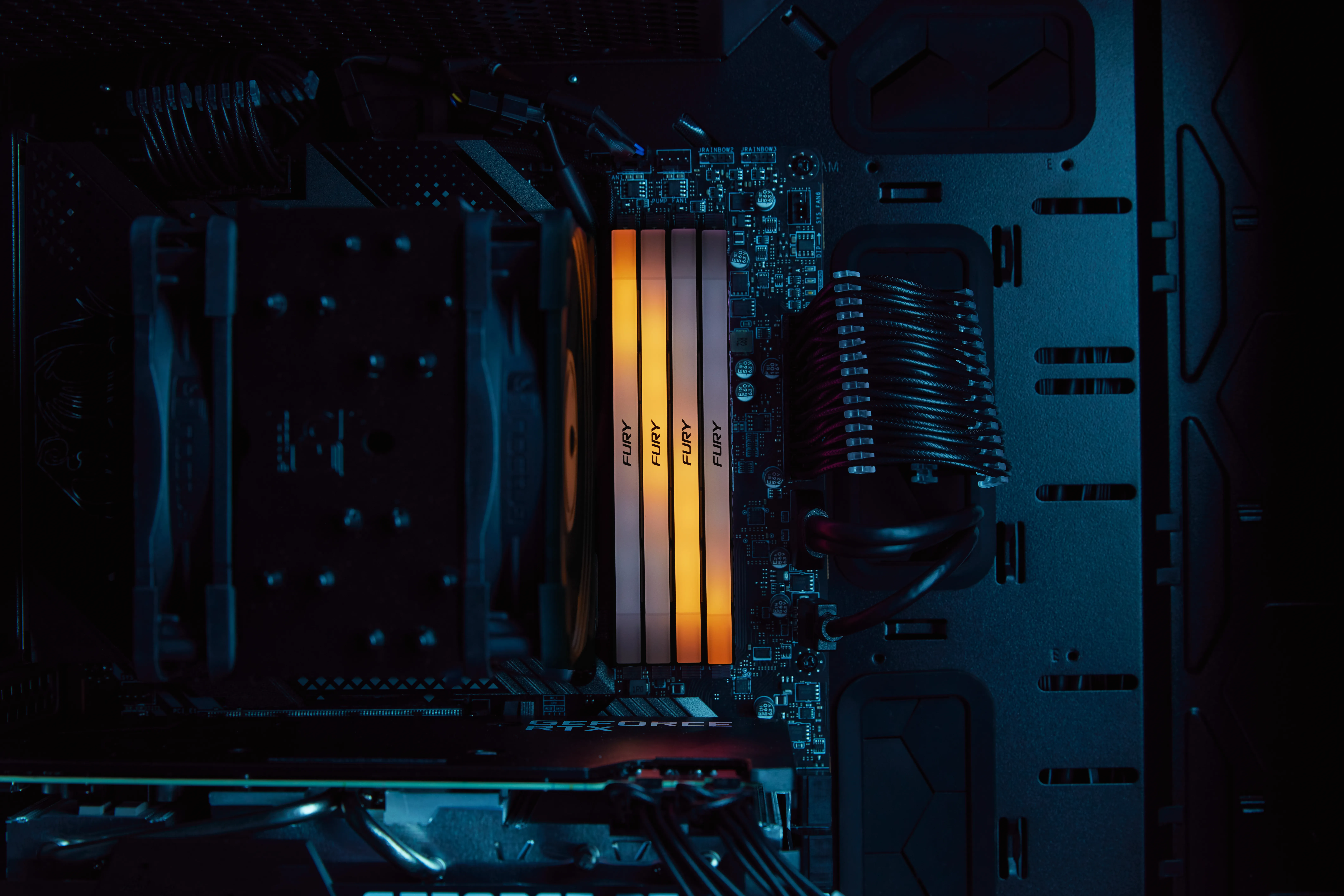 Kingston FURY Renegade RGB 32GB (4 x 8GB) DDR4 3600 MHz, CL16 - memory, Black