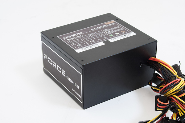 Chieftec 750W Force Series CPS-750S -virtal&auml;hde