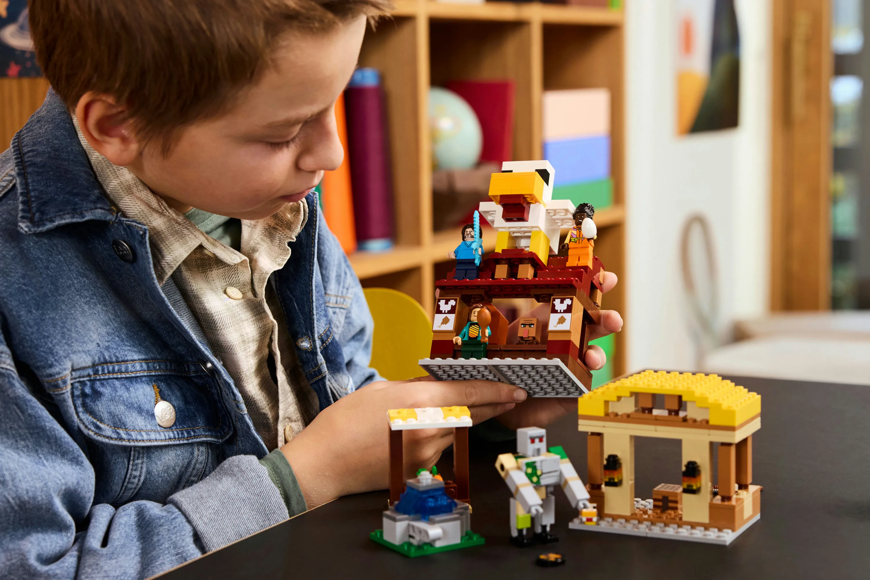 LEGO Minecraft Ghast Attack Hot Air Balloon 21273