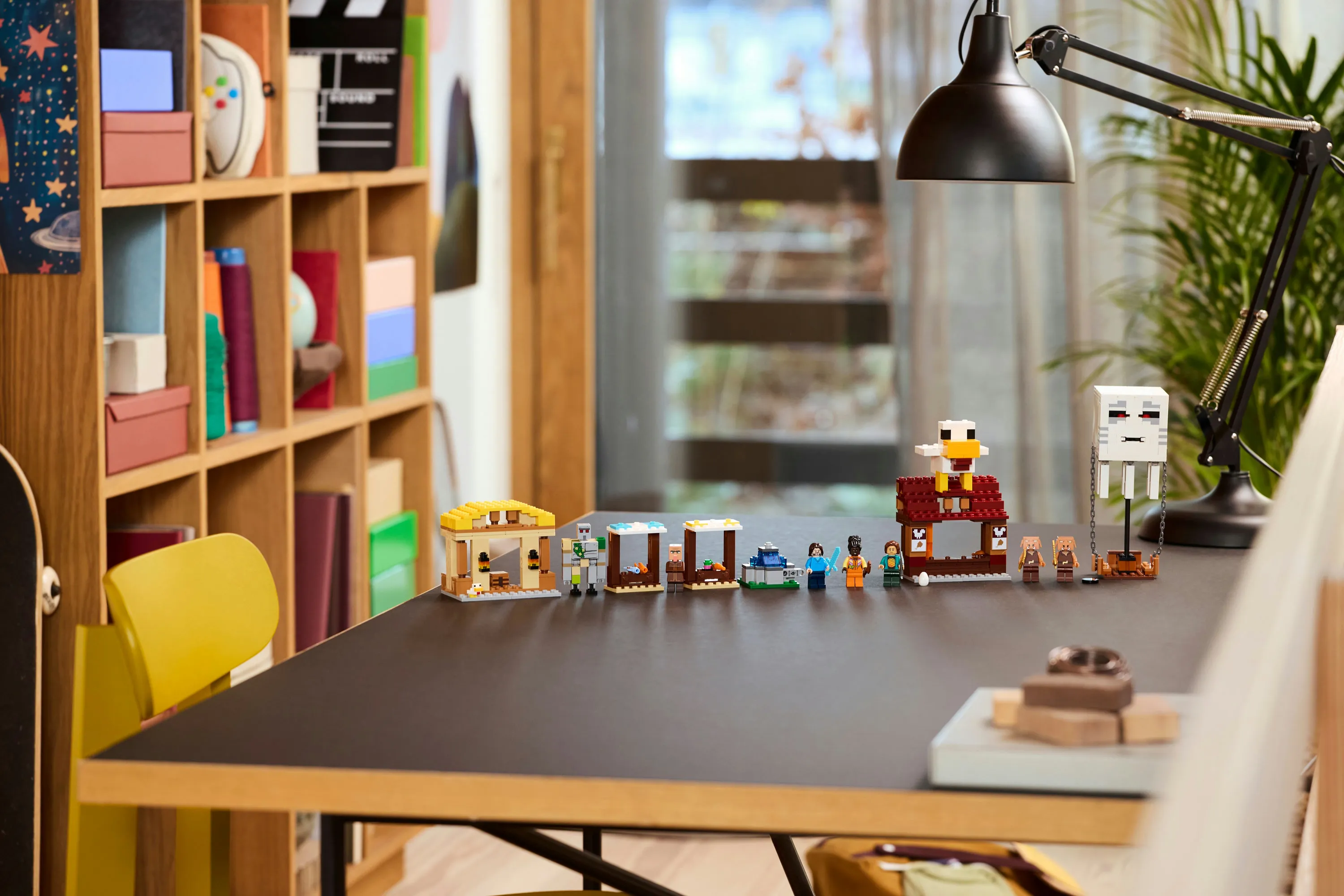 LEGO Minecraft Ghast Attack Hot Air Balloon 21273