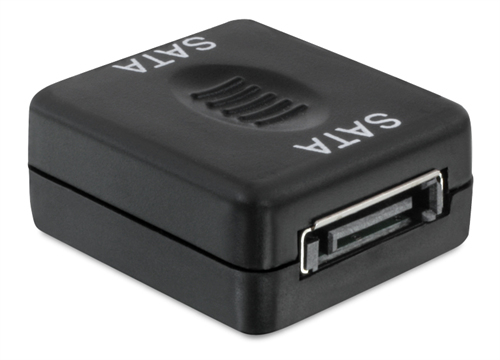 DeLOCK K&ouml;ntbytare/skravdon, SATA till SATA, hona till hona