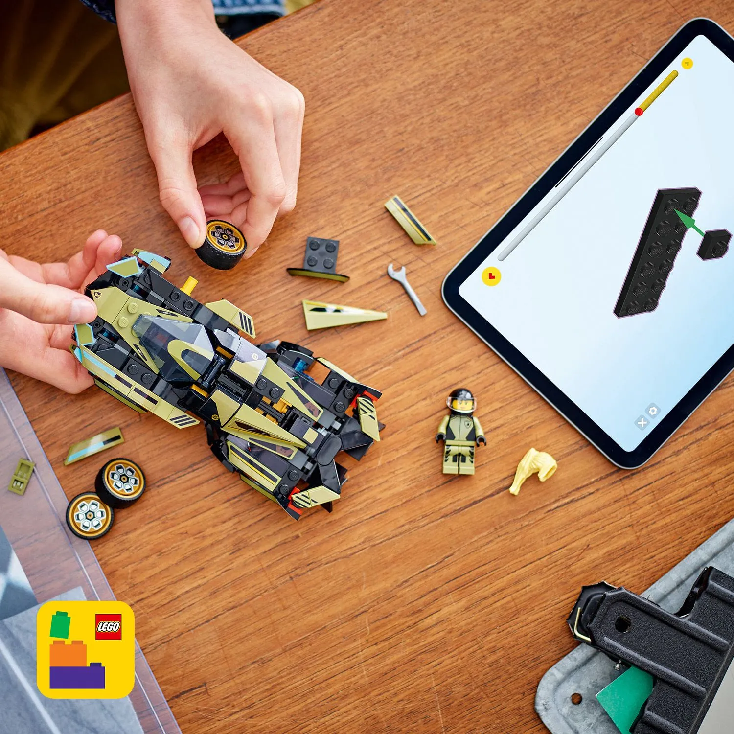 LEGO Speed Champions Lamborghini Lambo V12 Vision GT superauto 76923